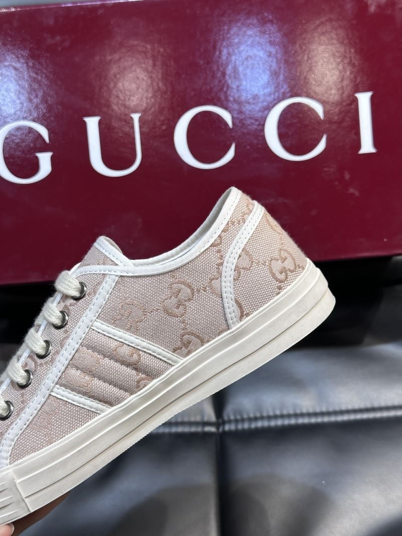 Gucci Low Shoes